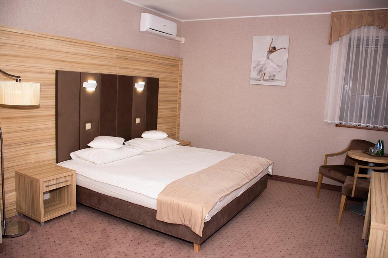 Hotel Aquarius Restaurant Wellness Spa Ciechocinek Dış mekan fotoğraf
