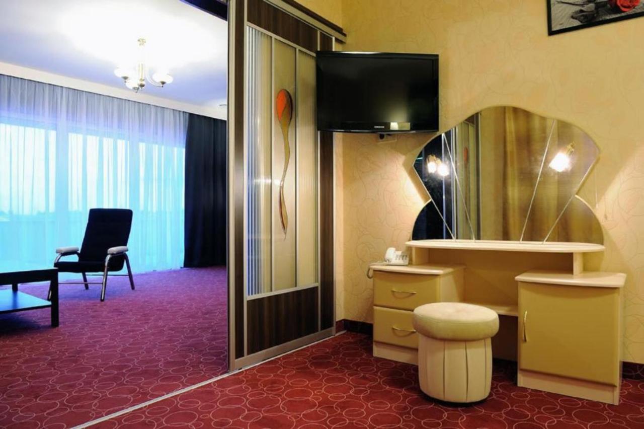 Hotel Aquarius Restaurant Wellness Spa Ciechocinek Dış mekan fotoğraf