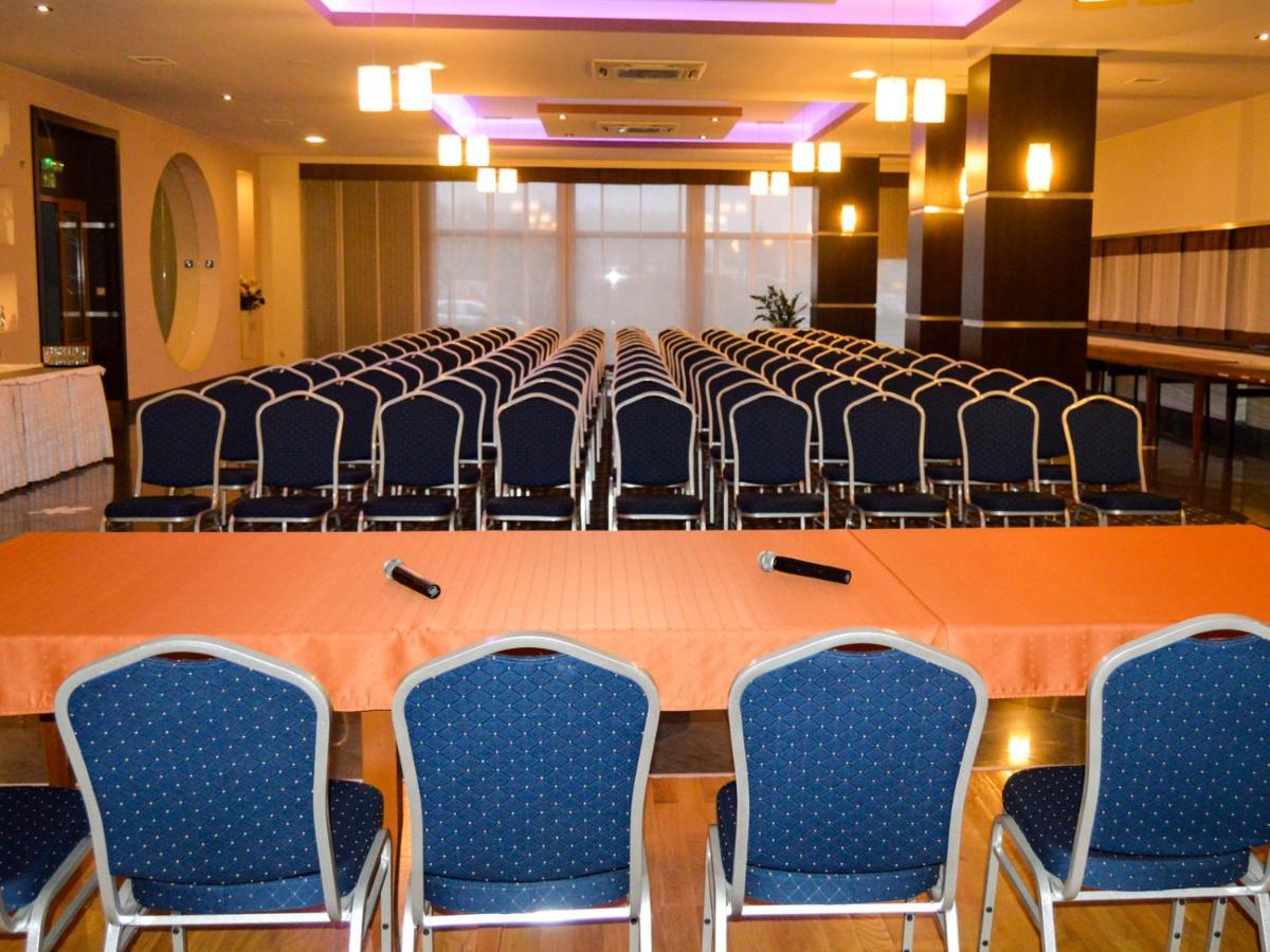 Hotel Aquarius Restaurant Wellness Spa Ciechocinek Dış mekan fotoğraf