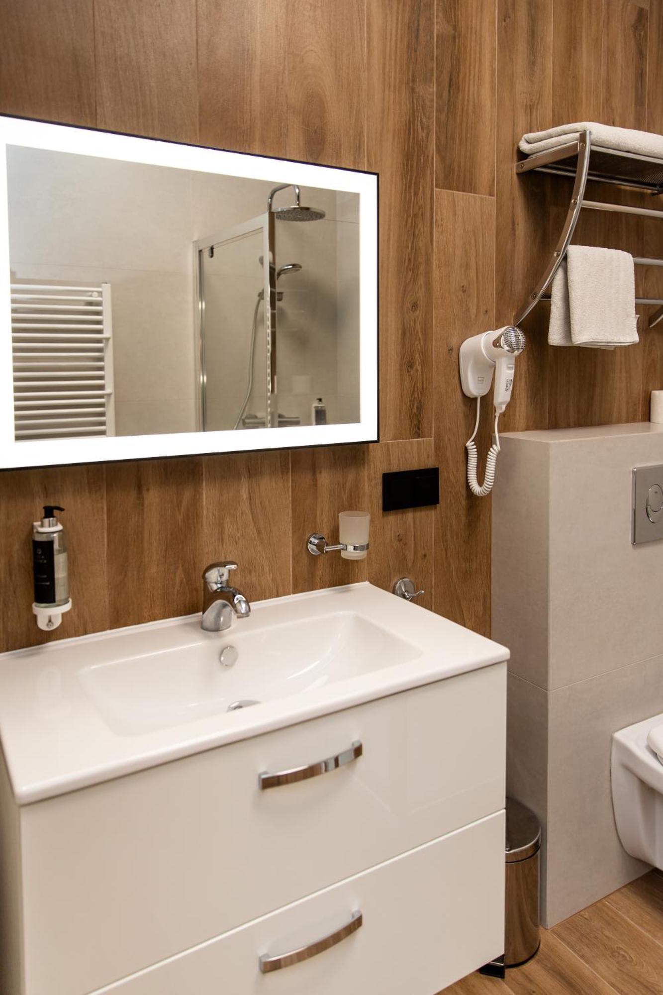 Hotel Aquarius Restaurant Wellness Spa Ciechocinek Dış mekan fotoğraf
