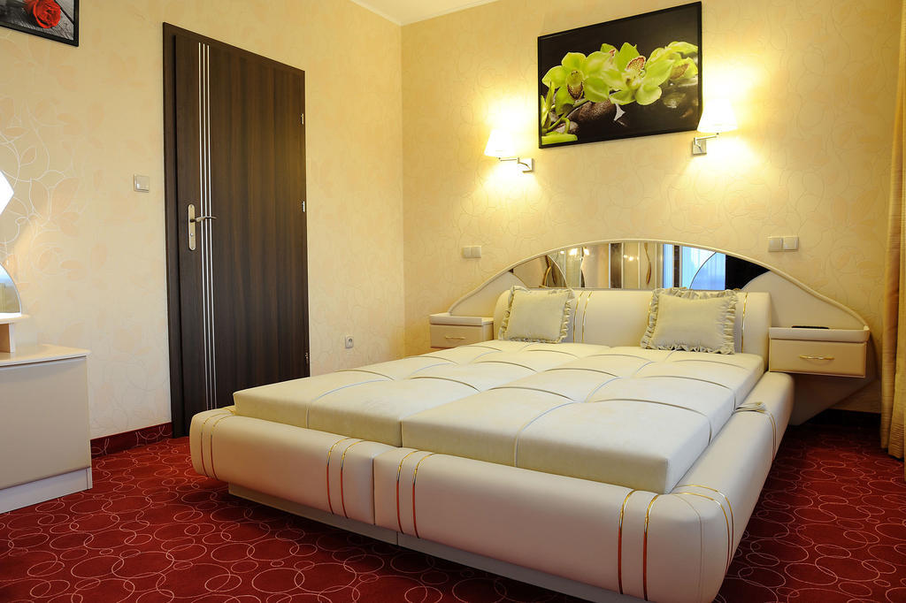 Hotel Aquarius Restaurant Wellness Spa Ciechocinek Dış mekan fotoğraf
